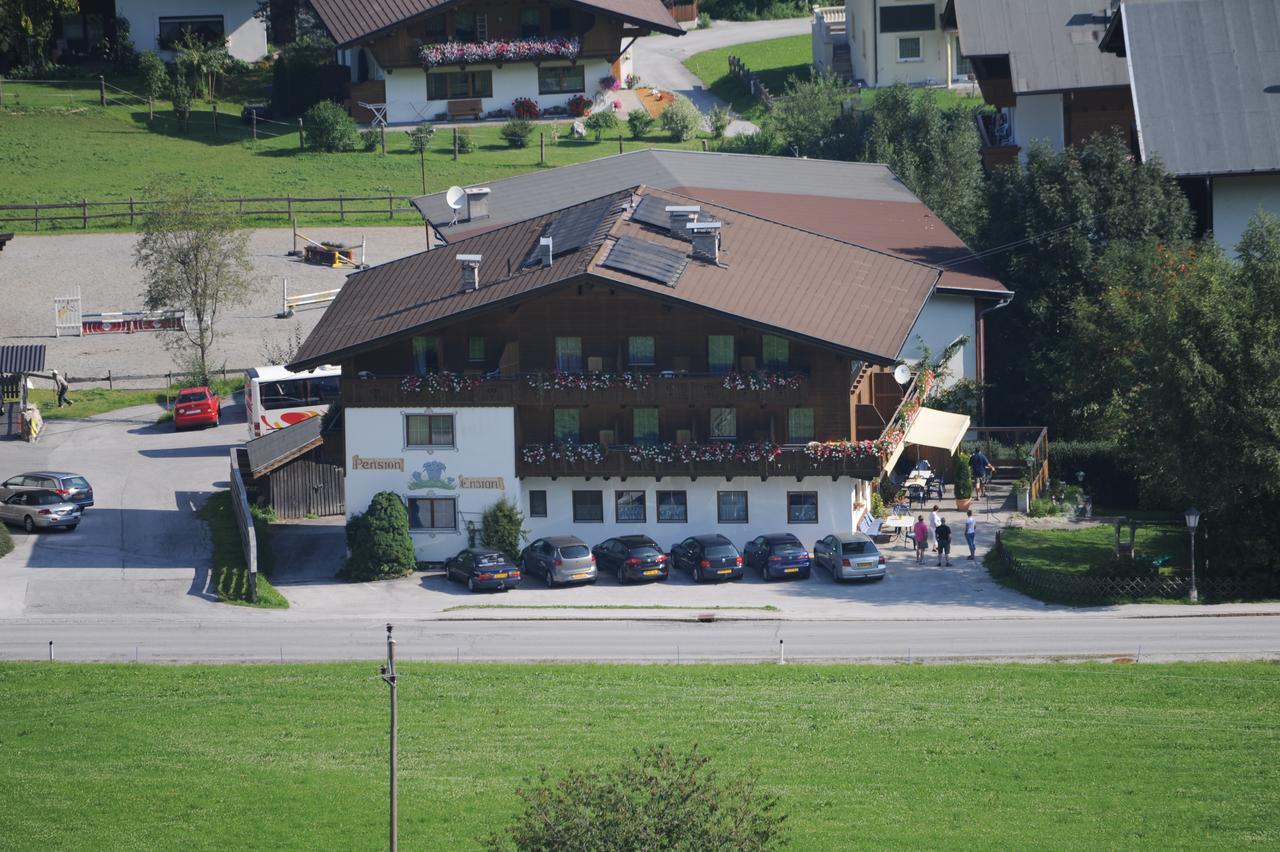 Pension Enzian Niederau Exteriör bild