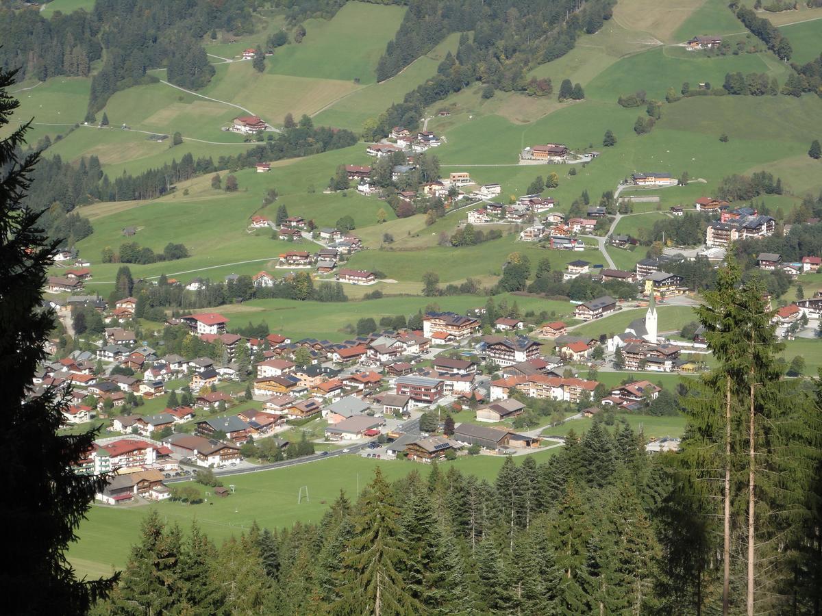 Pension Enzian Niederau Exteriör bild